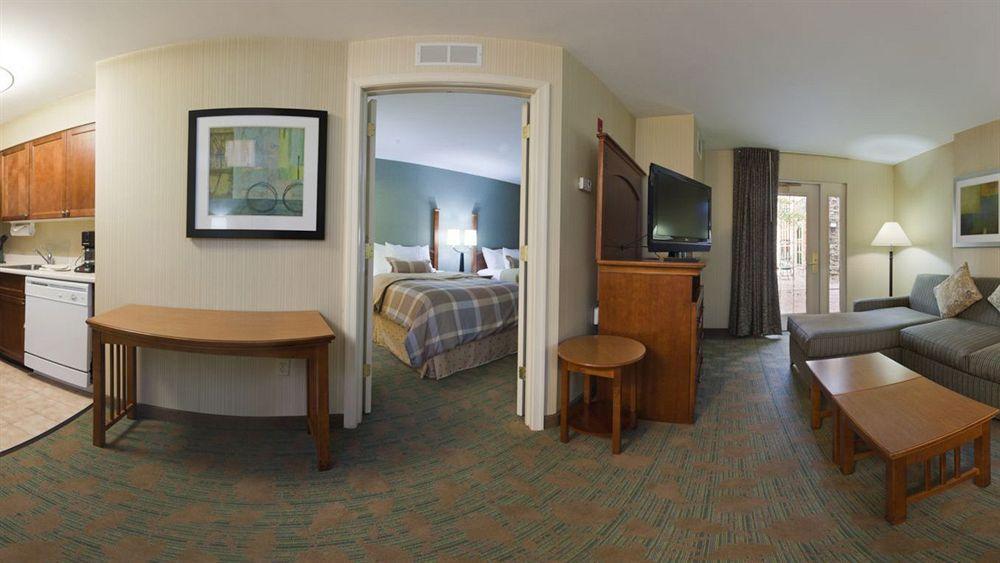 Staybridge Suites Tysons - Mclean By Ihg Esterno foto