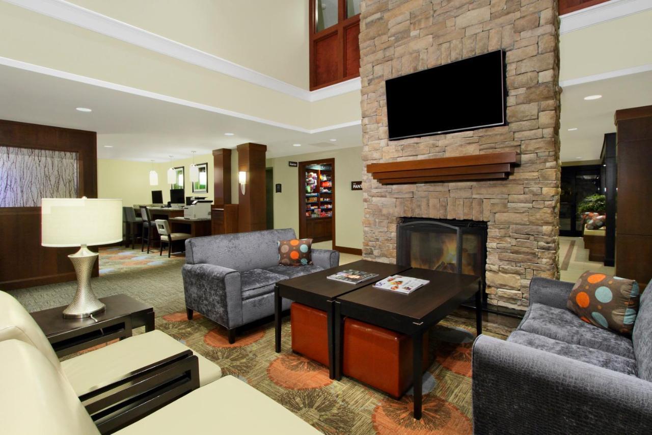 Staybridge Suites Tysons - Mclean By Ihg Esterno foto